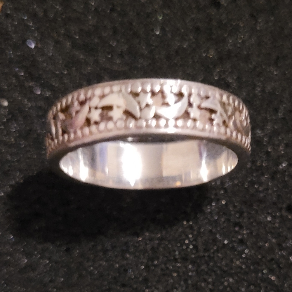Silver Cosmic Ring - Picture 3 of 4